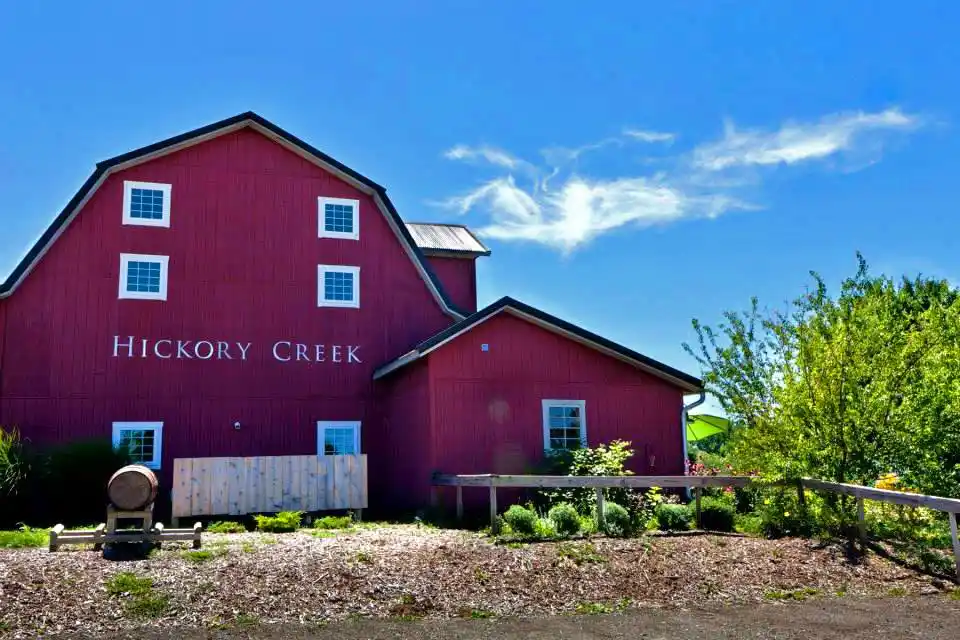 Hickory Creek Winery - Grape and Grain Tours